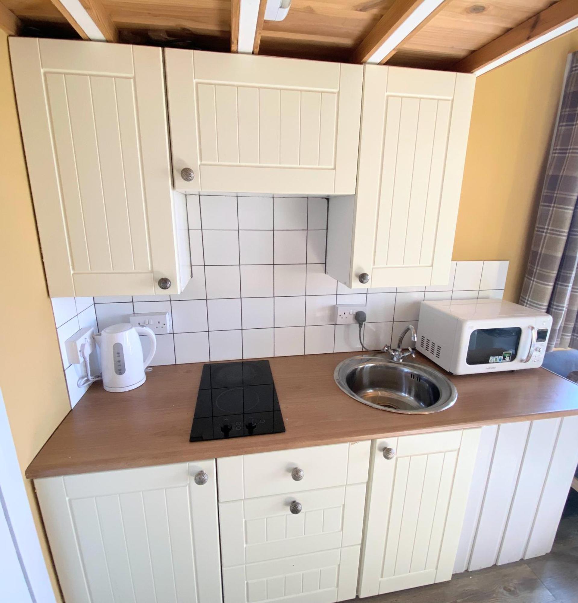 Villa Blair Tiny House With Private Hot Tub - Fife - Loch Leven - Lomond Hills à Dunfermline Extérieur photo