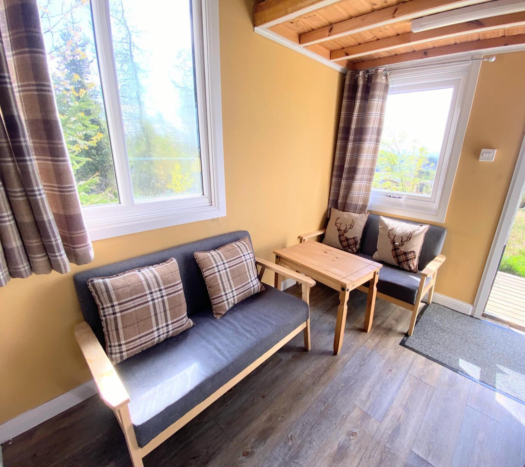 Villa Blair Tiny House With Private Hot Tub - Fife - Loch Leven - Lomond Hills à Dunfermline Extérieur photo